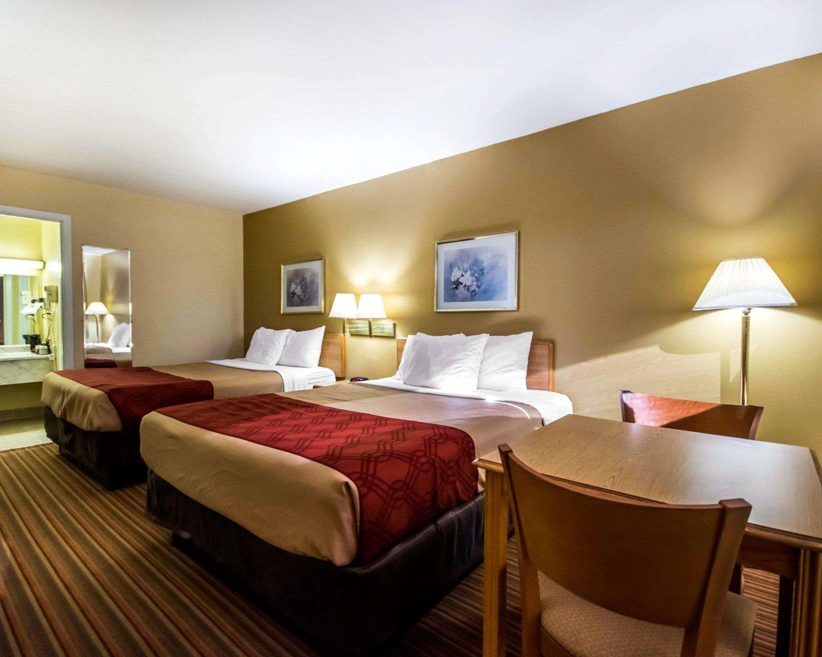 Econo Lodge Erlanger - Cincinnati Airport מראה חיצוני תמונה