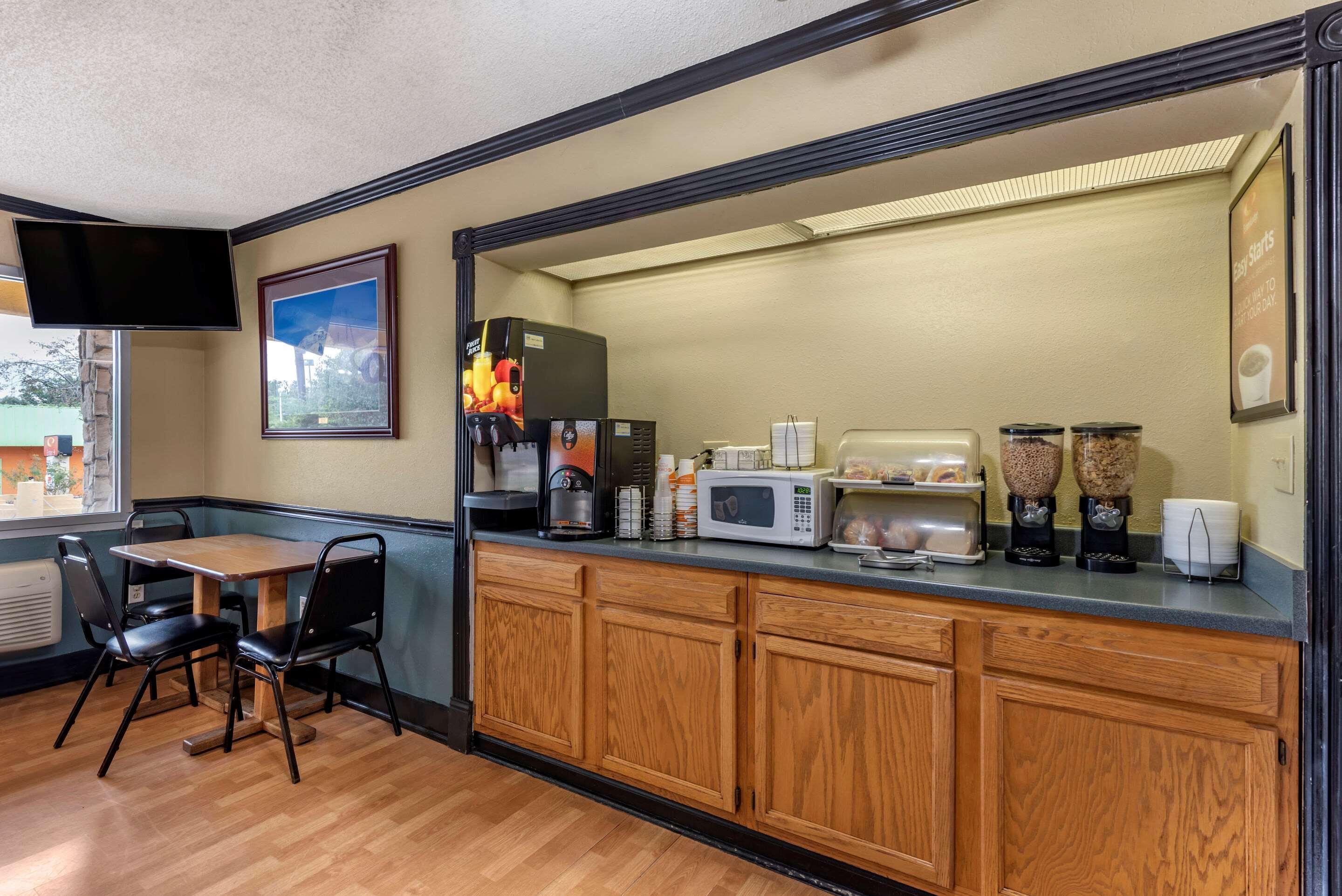 Econo Lodge Erlanger - Cincinnati Airport מראה חיצוני תמונה