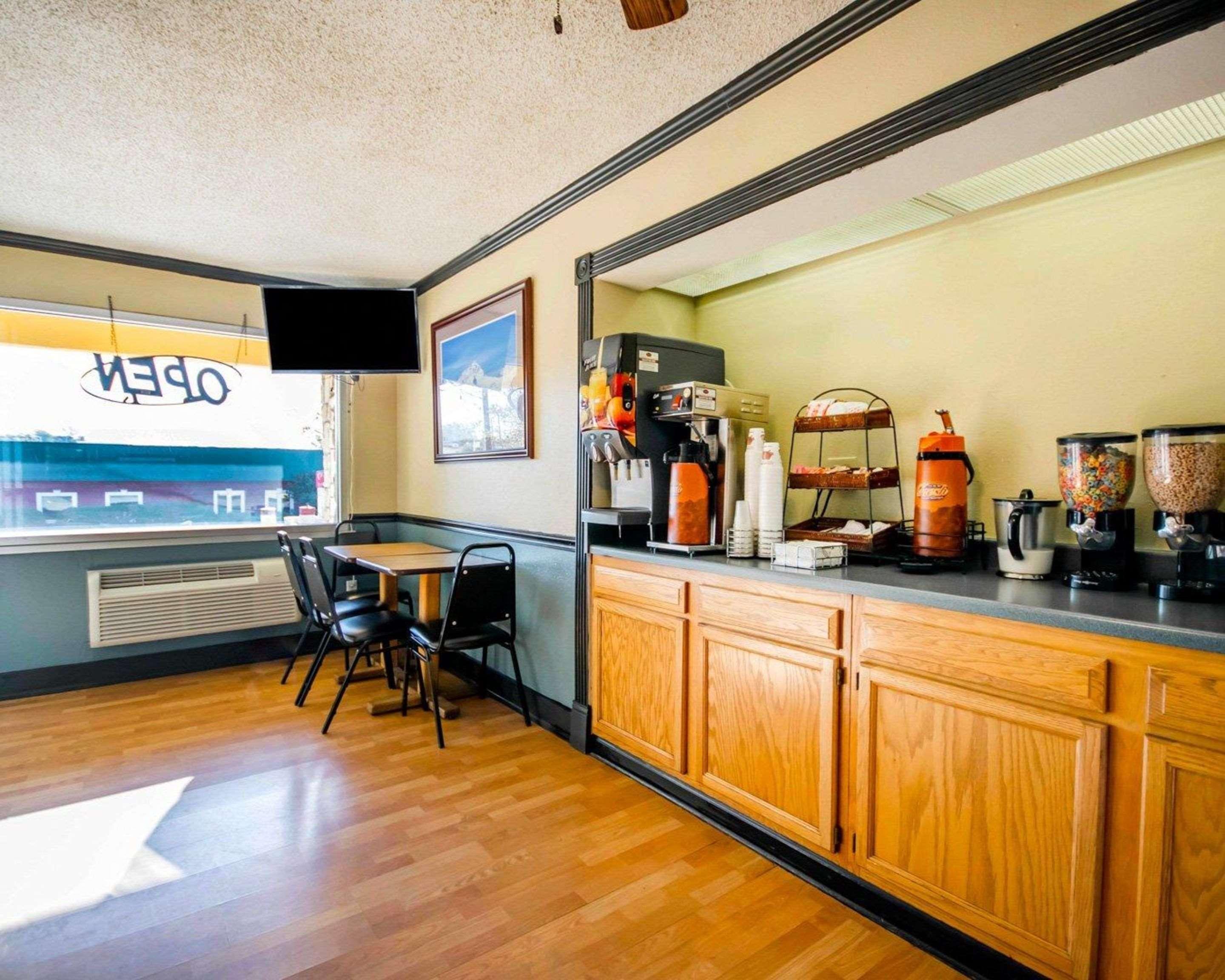 Econo Lodge Erlanger - Cincinnati Airport מראה חיצוני תמונה