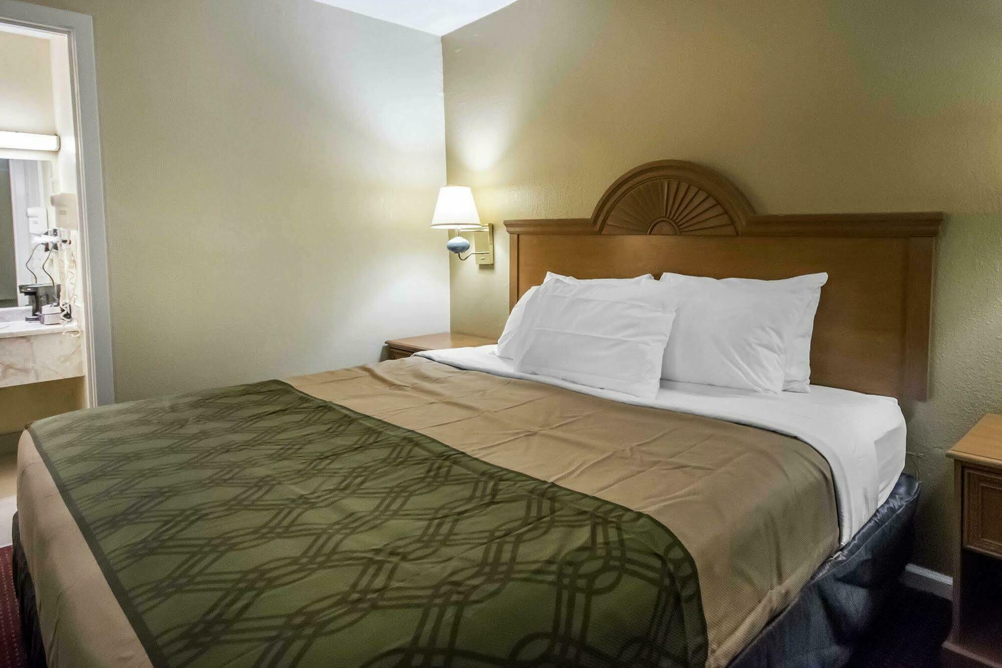 Econo Lodge Erlanger - Cincinnati Airport מראה חיצוני תמונה